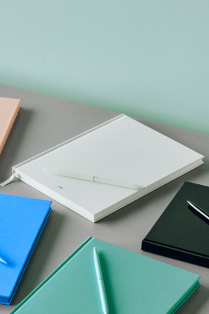 HAY | Colour krétafehér jegyzetfüzet | Colour Notebook Chalk white | Home of Solinfo