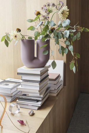 Muuto | Kink lila váza | Kink lilac vase | Home of Solinfo