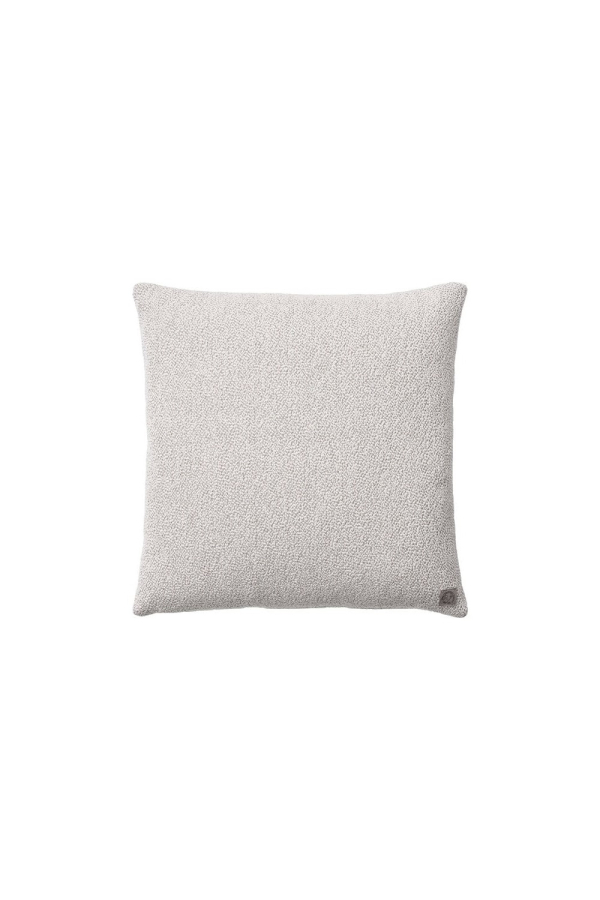 andtradition | Collect SC28 buklé párna ,Ivory  and sand|Collect Cushion SC28, Ivory and sand /Boucle | Home of Solinfo